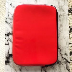 Marc By Marc Jacobs Accessories - Rare Marc by Marc Jacobs neoprene cat laptop case Marc By Marc Jacobs Accessories - Rare Marc by Marc Jacobs neoprene cat laptop case